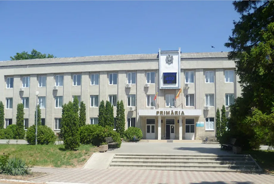 ОКНА ПВХ БРИЧЕНЬ